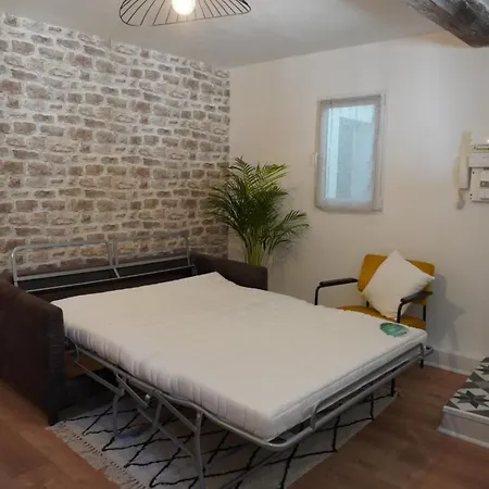 Apartment En Plein Centre *